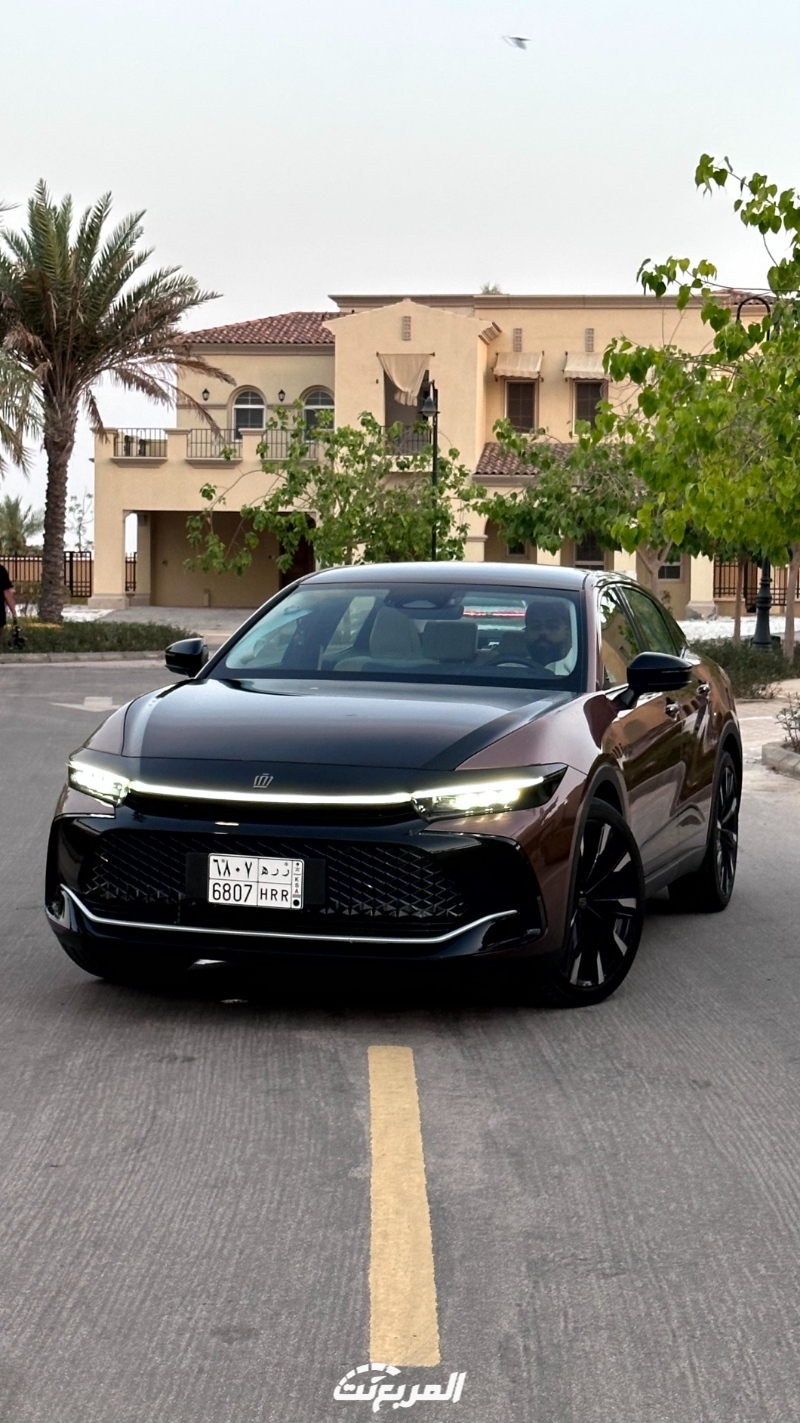 تويوتا-كراون-2023-المربع-نت-172