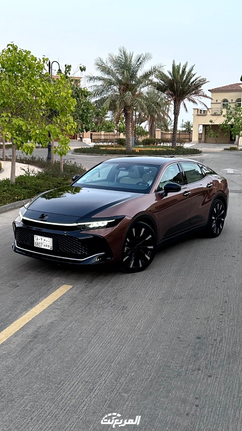 تويوتا-كراون-2023-المربع-نت-180