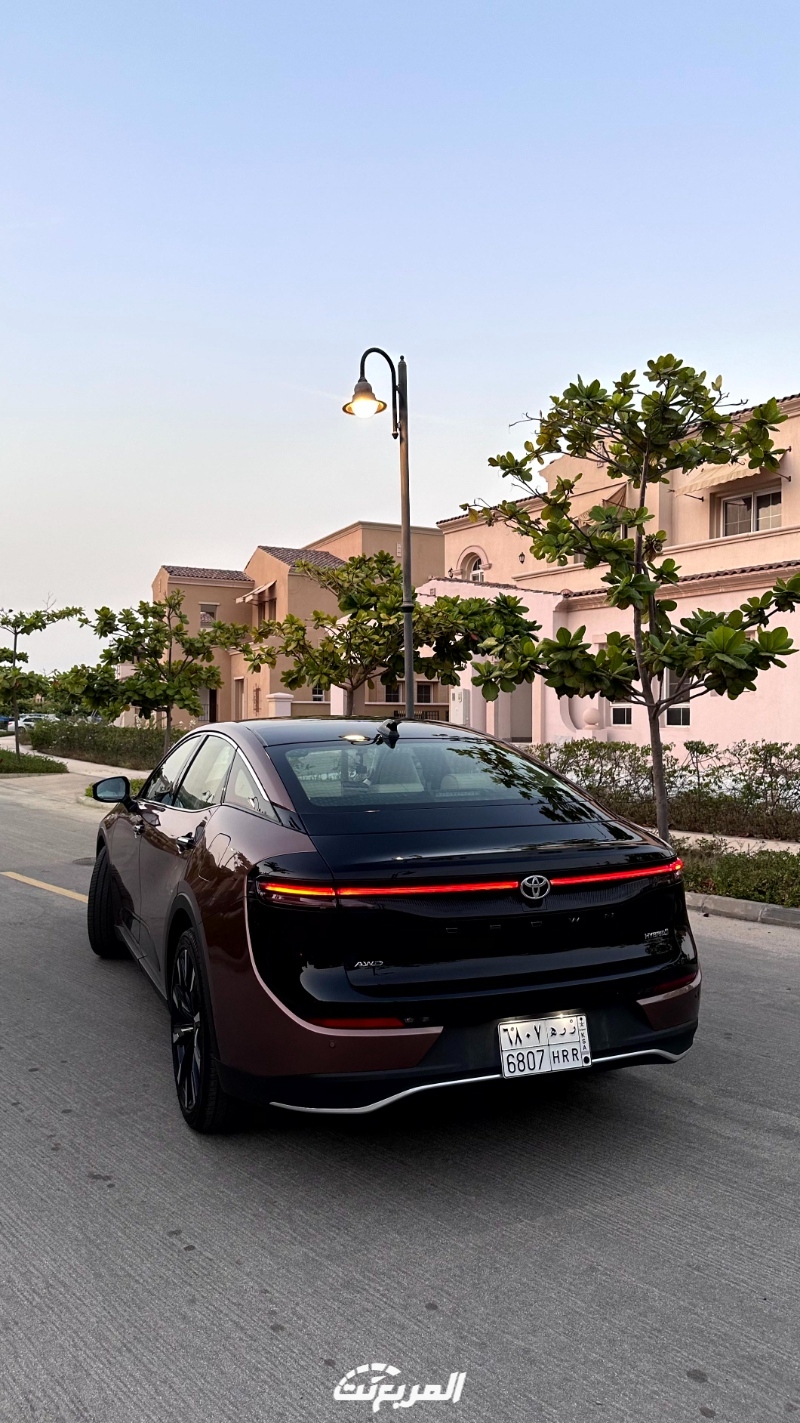 تويوتا-كراون-2023-المربع-نت-183