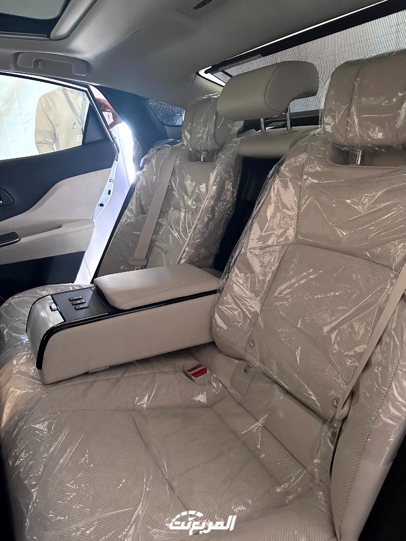 تويوتا-كراون-2023-المربع-نت-22