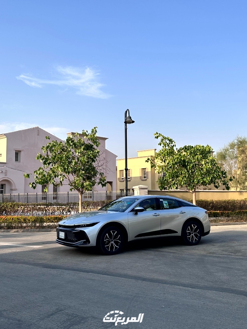 تويوتا-كراون-2023-المربع-نت-55