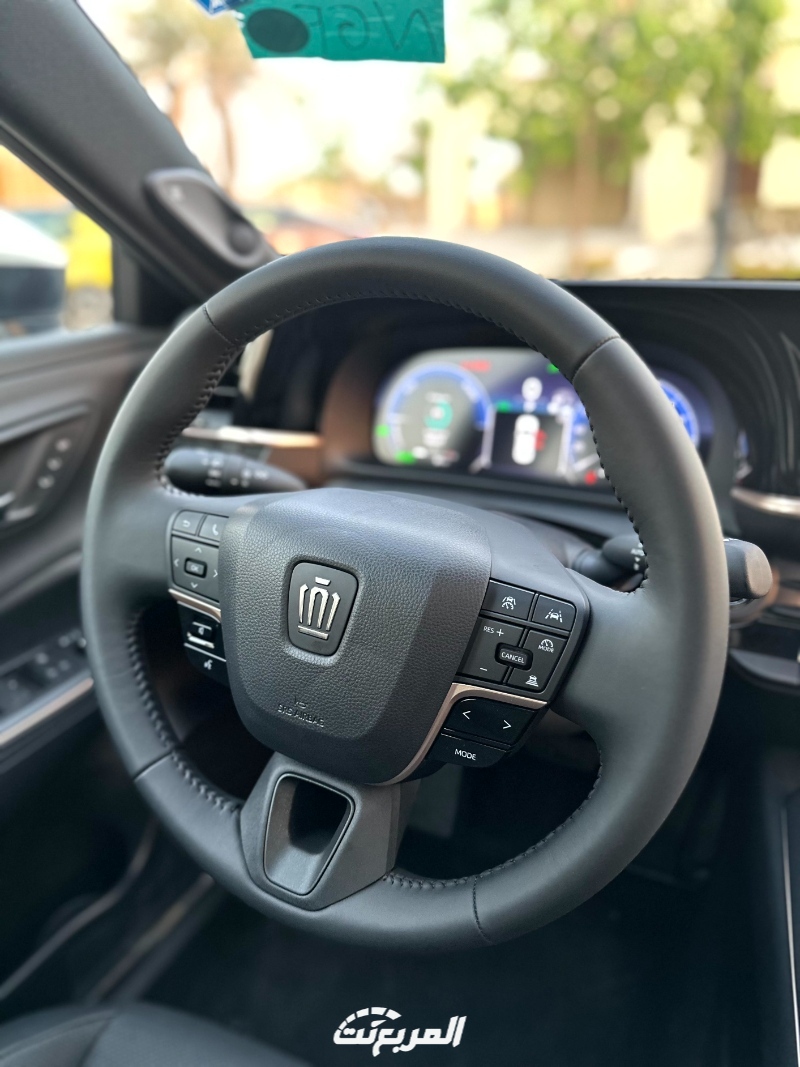 تويوتا-كراون-2023-المربع-نت-90