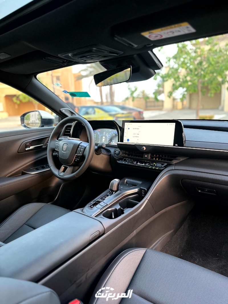 تويوتا-كراون-2023-المربع-نت-92