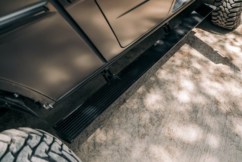 مرسيدس جي كلاس تتحول إلى شاحنة ضخمة للطرق الوعرة بسعر يبدأ من 1.4 مليون ريال مرسيدس جي كلاس تتحول إلى شاحنة ضخمة للطرق الوعرة بسعر يبدأ من 1.4 مليون ريال 6