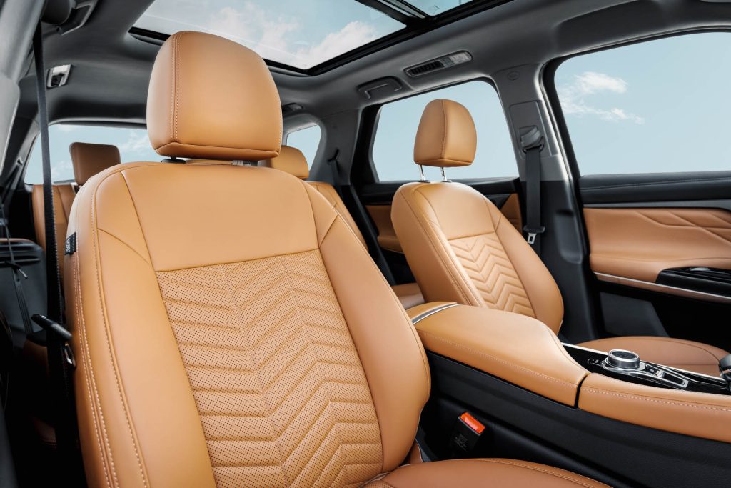 أبرز مميزات شانجان CS95 2024 بالأسعار والتجهيزات بعد تحديث الفيس ليفت أبرز مميزات شانجان CS95 2024 بالأسعار والتجهيزات بعد تحديث الفيس ليفت 10