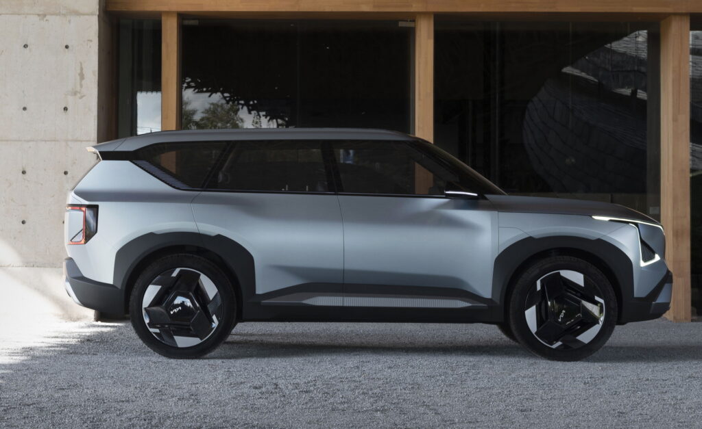 كيا EV5 الجديدة كلياً: كل ما نعرفه عن شقيقة سبورتاج الكهربائية كيا EV5 الجديدة كلياً: كل ما نعرفه عن شقيقة سبورتاج الكهربائية 2