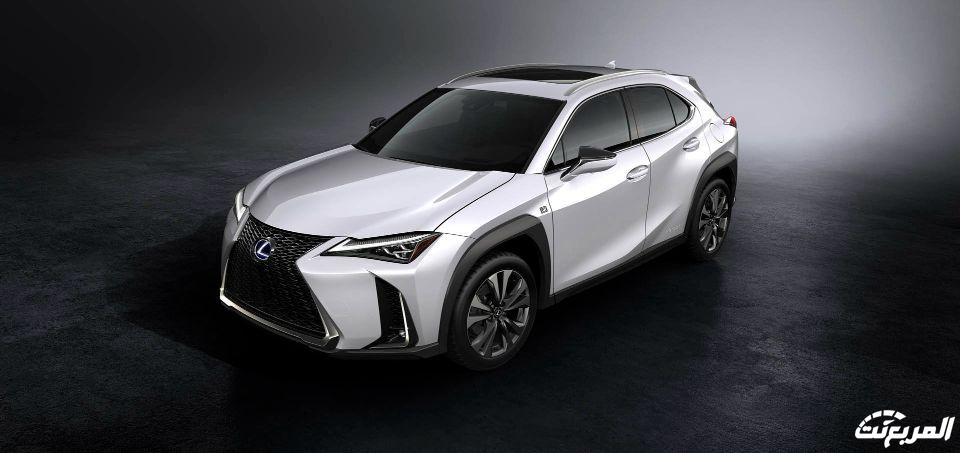 سعر أصغر سيارة لكزس 2023 للعائلة ومواصفاتها كاملة لكزس اس يو في UX 2023 من الجنب