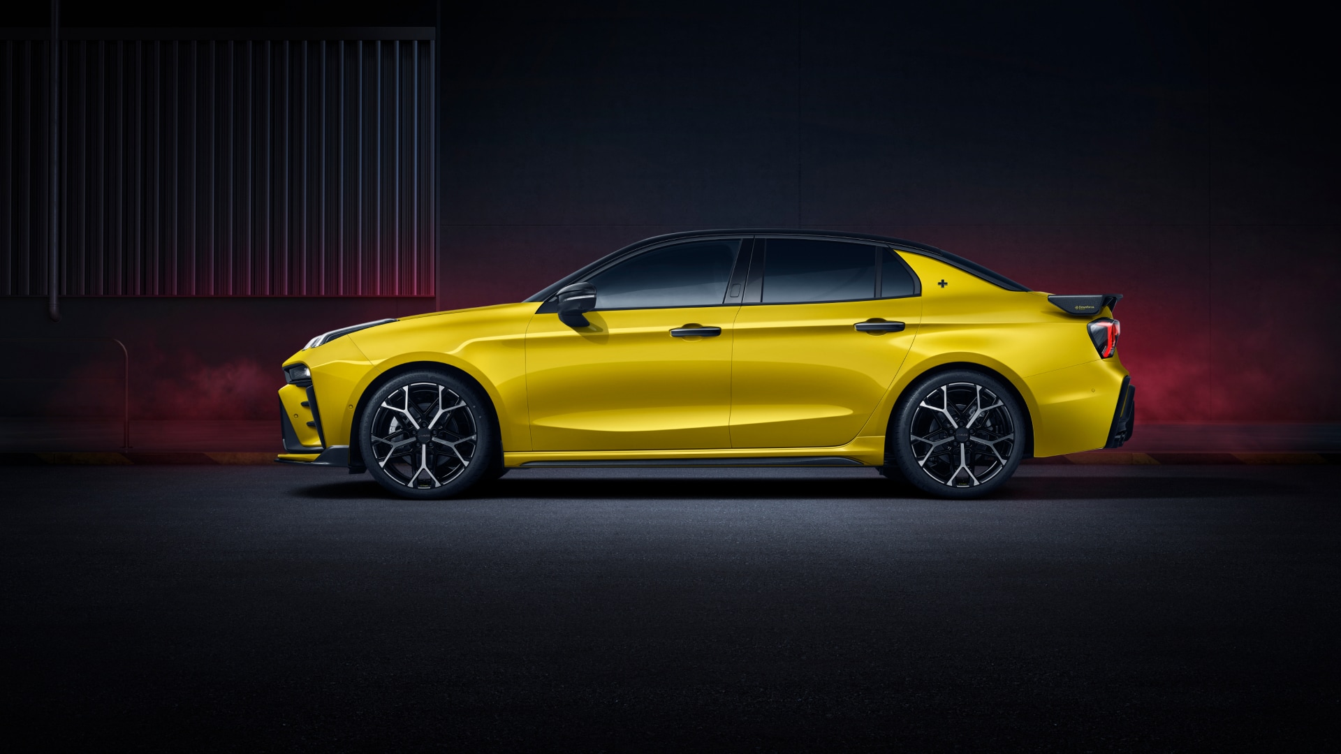 الاختلافات العشرة بين لينك اند كو 03 بلس و 03 العادية الاختلافات العشرة بين لينك اند كو 03 بلس و 03 العادية 6