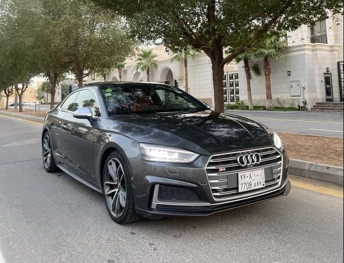 اودي A5 2018: تعرف على سعر السيدان الألمانية في السعودية اودي A5 2018: تعرف على سعر السيدان الألمانية في السعودية 5