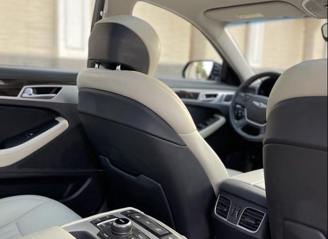 جينيسيس G80 2018: كم سعر هذه السيدان الفاخرة في السعودية؟ جينيسيس G80 2018: كم سعر هذه السيدان الفاخرة في السعودية؟ 4