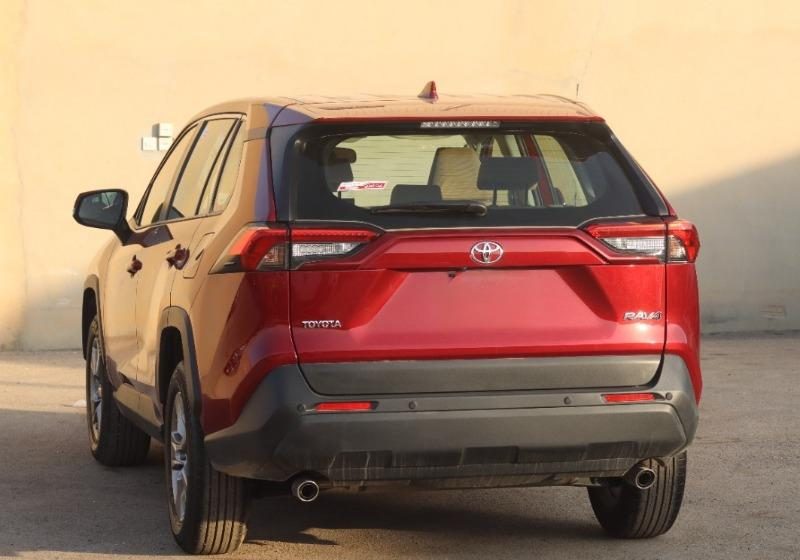 تويوتا راف فور 2022: إليكم مواصفاتها وأسعارها وأهم ما يُميزها "Toyota Rav 4" تويوتا راف فور 2022: إليكم مواصفاتها وأسعارها وأهم ما يُميزها "Toyota Rav 4" 11