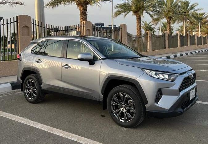 تويوتا راف فور 2022: إليكم مواصفاتها وأسعارها وأهم ما يُميزها "Toyota Rav 4" تويوتا راف فور 2022: إليكم مواصفاتها وأسعارها وأهم ما يُميزها "Toyota Rav 4" 12