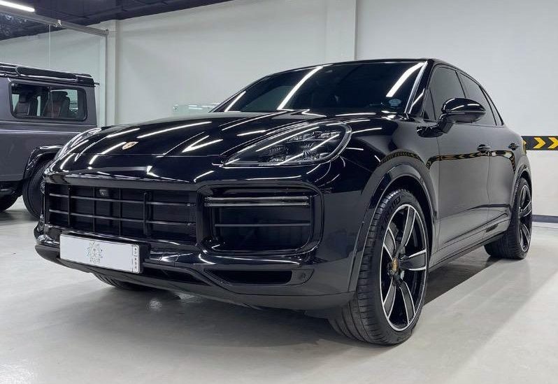 بورش كايين 2019: تعرف على أسعار "porsche cayenne" في السعودية بورش كايين 2019: تعرف على أسعار "porsche cayenne" في السعودية 5
