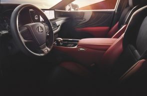 المزايا التي تضمن لك راحة الجلوس والاسترخاء والترفيه في لكزس LS 2023 المزايا التي تضمن لك راحة الجلوس والاسترخاء والترفيه في لكزس LS 2023 3