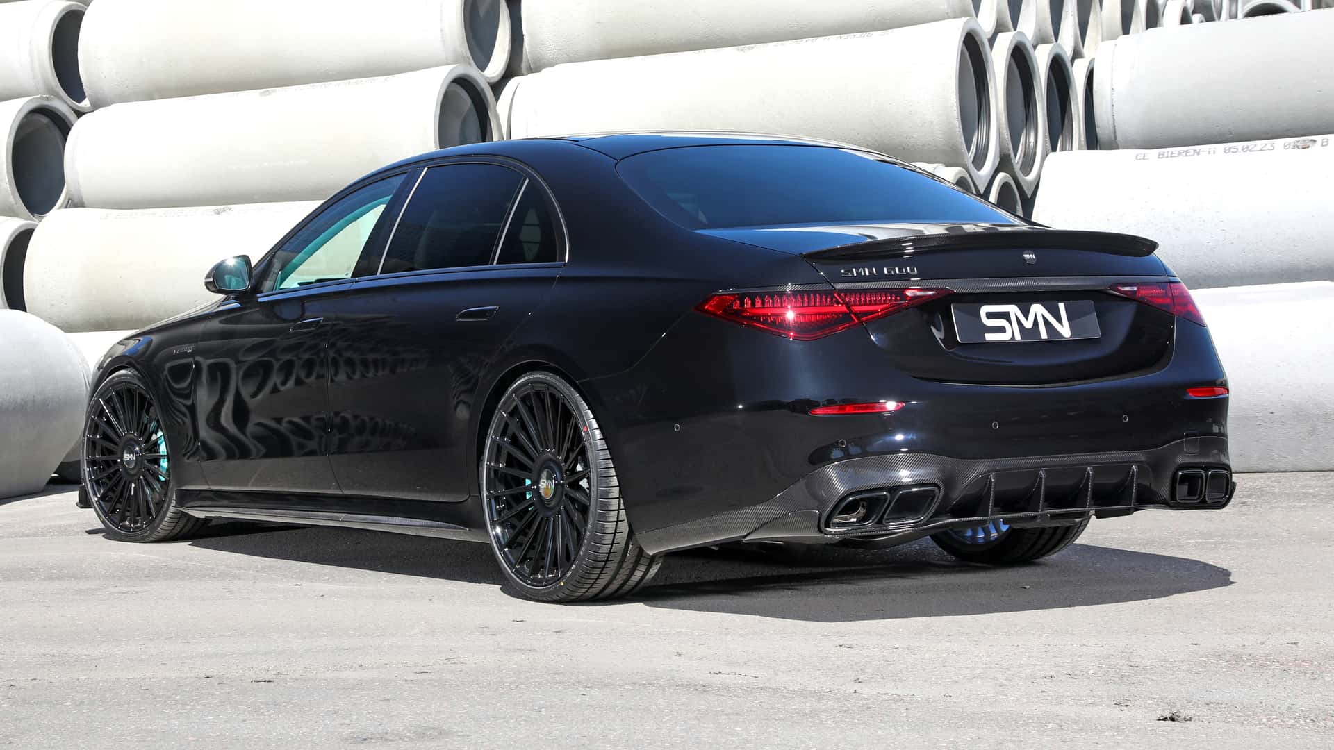 مرسيدس إس كلاس تحصل على حزمة تعديلات رياضية بقوة 600 حصان SMN مرسيدس إس كلاس