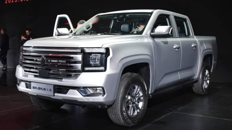 خيارات محركات البيك اب JMC افينيو المرتقب إطلاقها في السعودية خيارات محركات البيك اب JMC افينيو المرتقب إطلاقها في السعودية 1