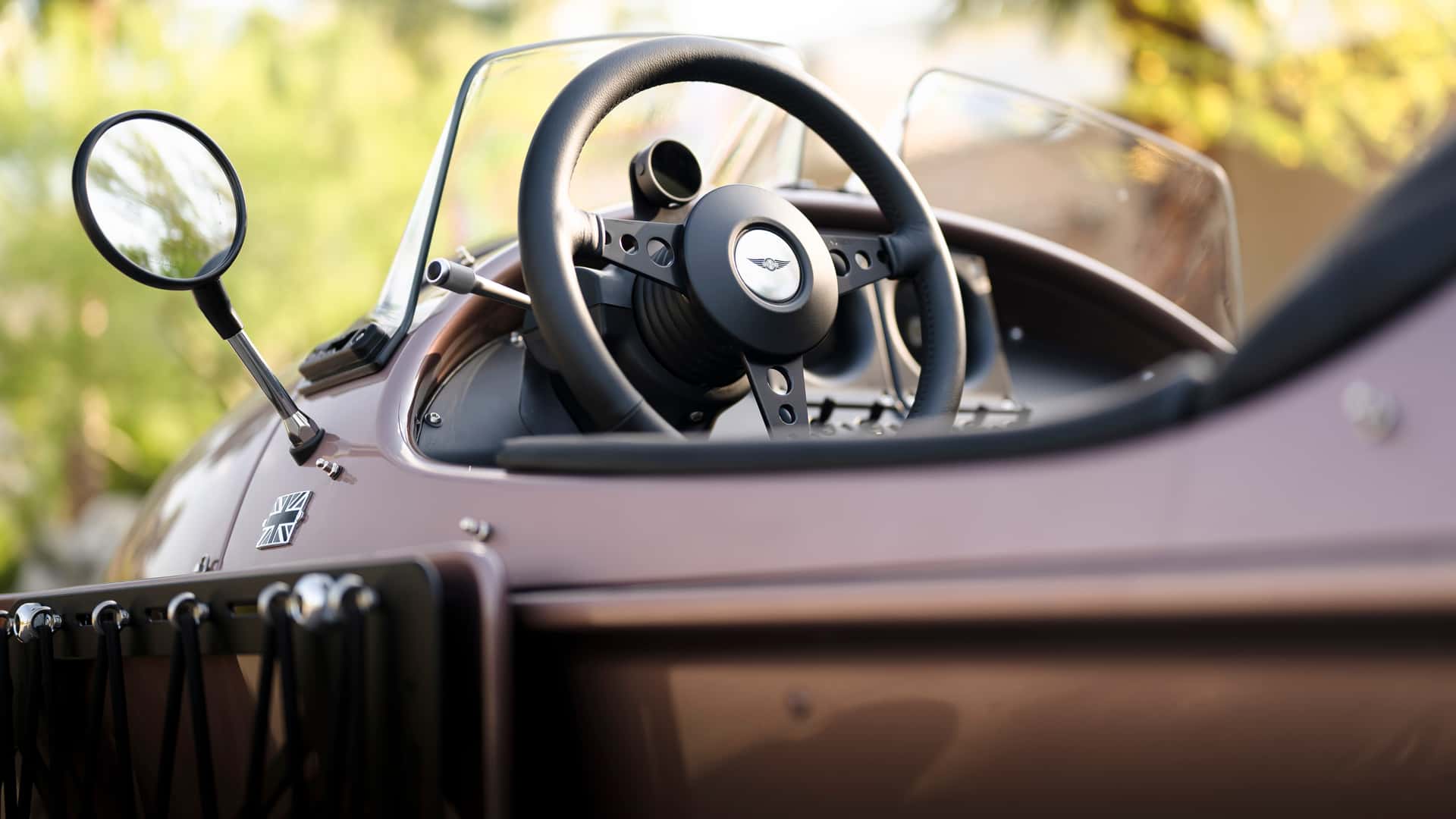 شركة مورجان تطرح سيارة جديدة ثلاثية العجلات باسم سوبر 3 في السوق الأمريكي بمحرك فورد شركة مورجان تطرح سيارة جديدة ثلاثية العجلات باسم سوبر 3 في السوق الأمريكي بمحرك فورد 33