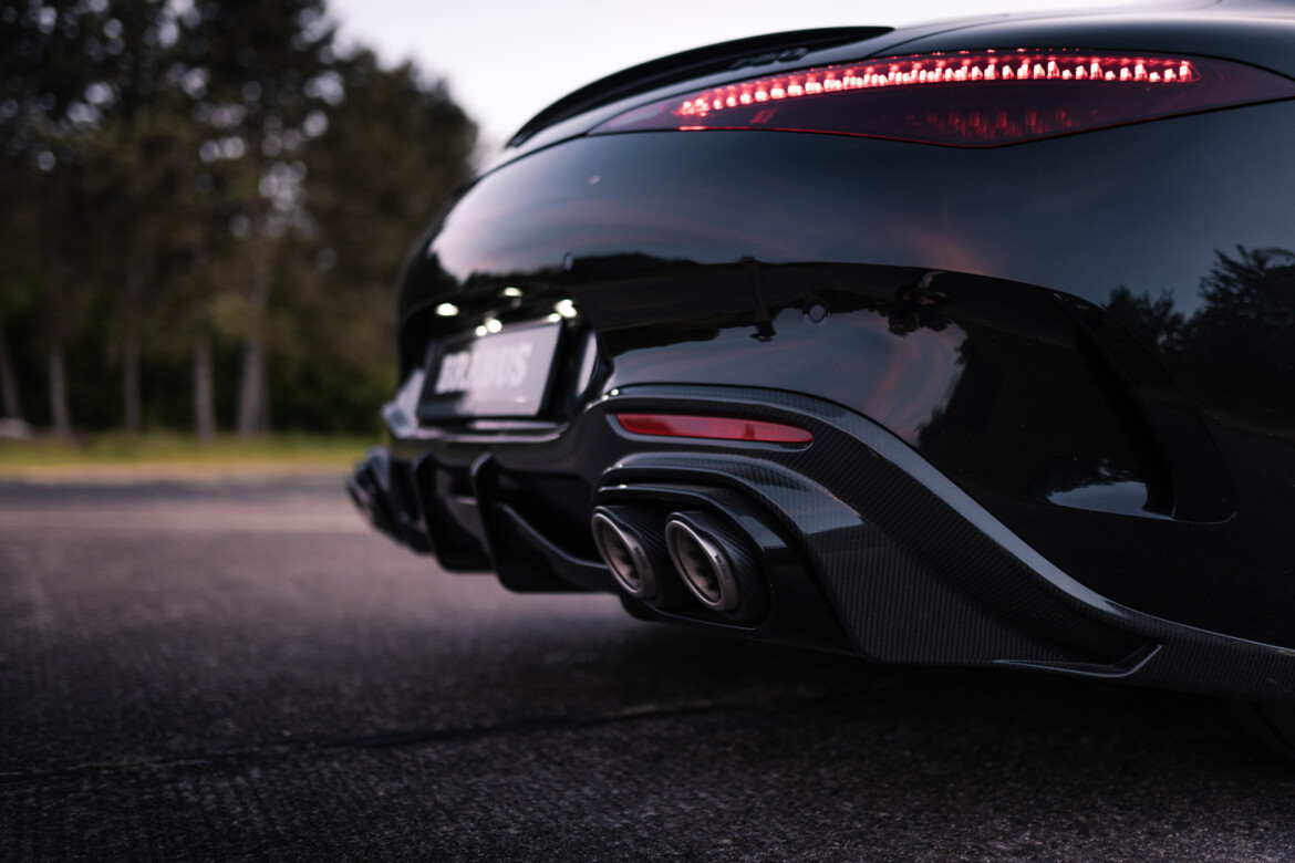 مرسيدس SL الرياضية تحصل على تعديلات جذابة عالية الأداء من برابوس مرسيدس SL الرياضية تحصل على تعديلات جذابة عالية الأداء من برابوس 3