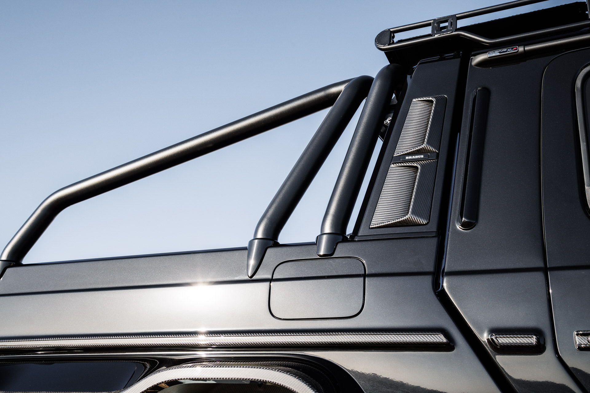 برابوس تحول مرسيدس G63 إلى شاحنتين بستة عجلات بقوة 800 و 900 حصان! برابوس تحول مرسيدس G63 إلى شاحنتين بستة عجلات بقوة 800 و 900 حصان! 19