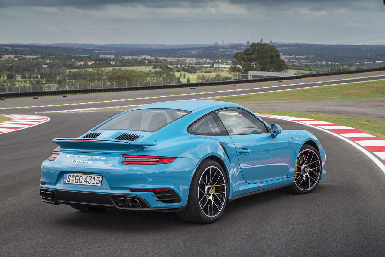 أسرع 5 سيارات بورش على الإطلاق من حيث السرعة القصوى أسرع 5 سيارات بورش على الإطلاق من حيث السرعة القصوى 1