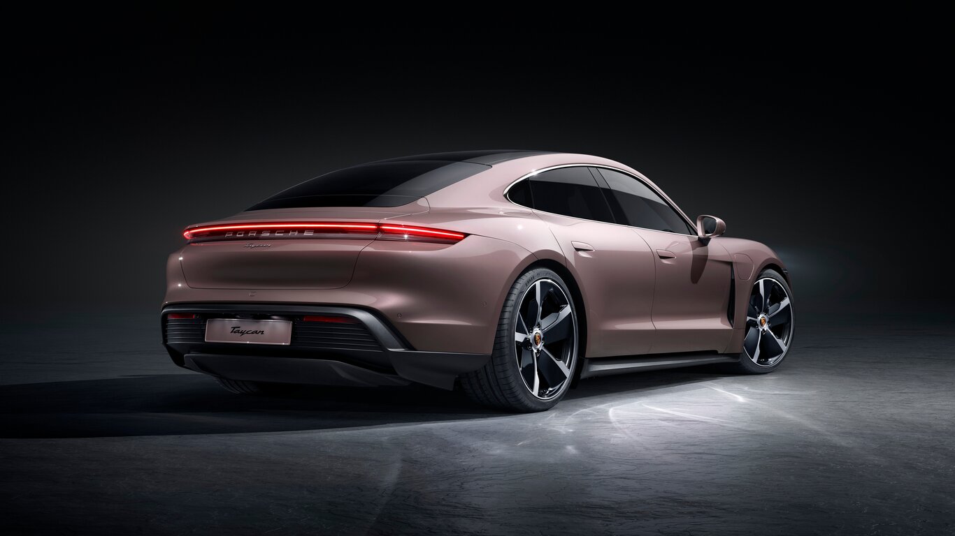 بورشه-تايكان-2023-المربع-نت-16