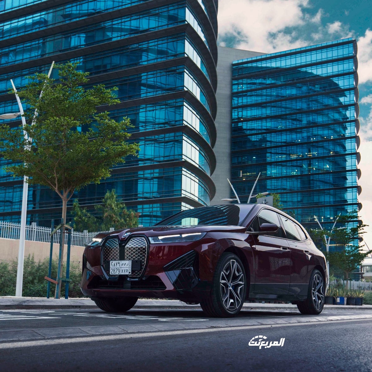 بي-ام-دبليو-ix-2024-المربع-نت-24