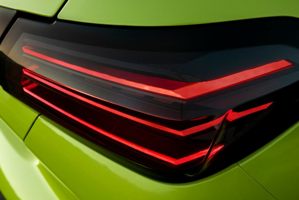 بيجو 208 فيس ليفت موديل 2024 تنكشف رسمياً بقوة تصل إلى 156 حصان بيجو 208 فيس ليفت موديل 2024 تنكشف رسمياً بقوة تصل إلى 156 حصان 10