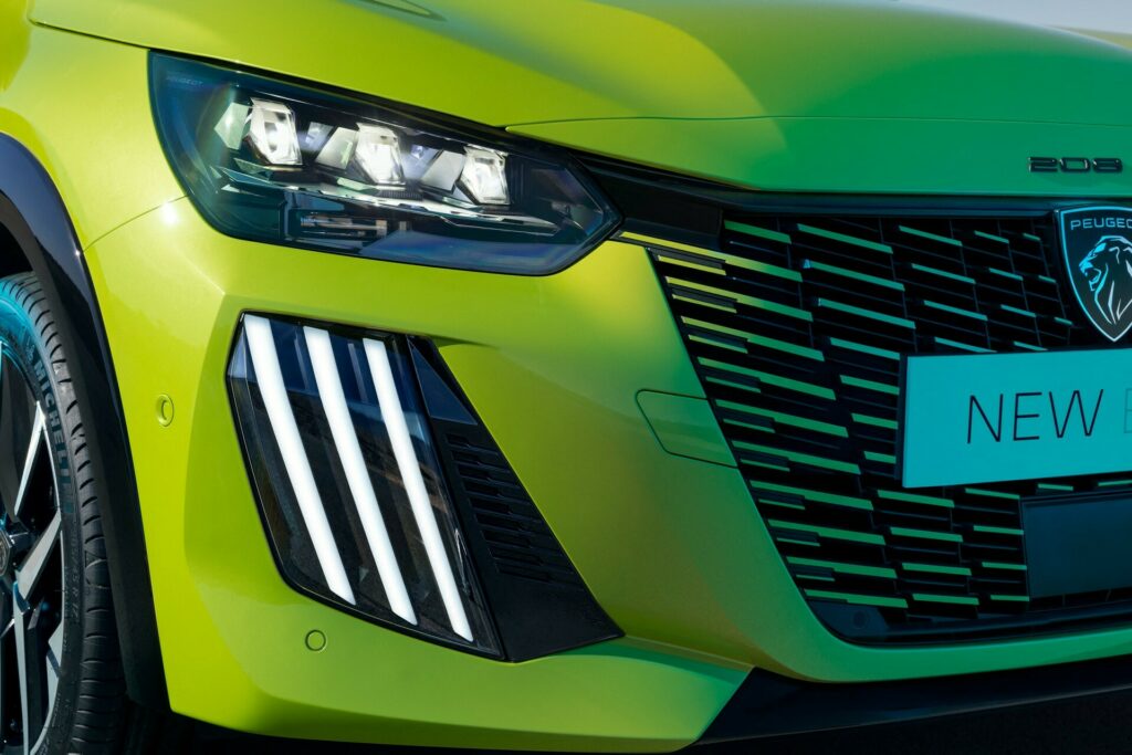 بيجو 208 فيس ليفت موديل 2024 تنكشف رسمياً بقوة تصل إلى 156 حصان بيجو 208 فيس ليفت موديل 2024 تنكشف رسمياً بقوة تصل إلى 156 حصان 8