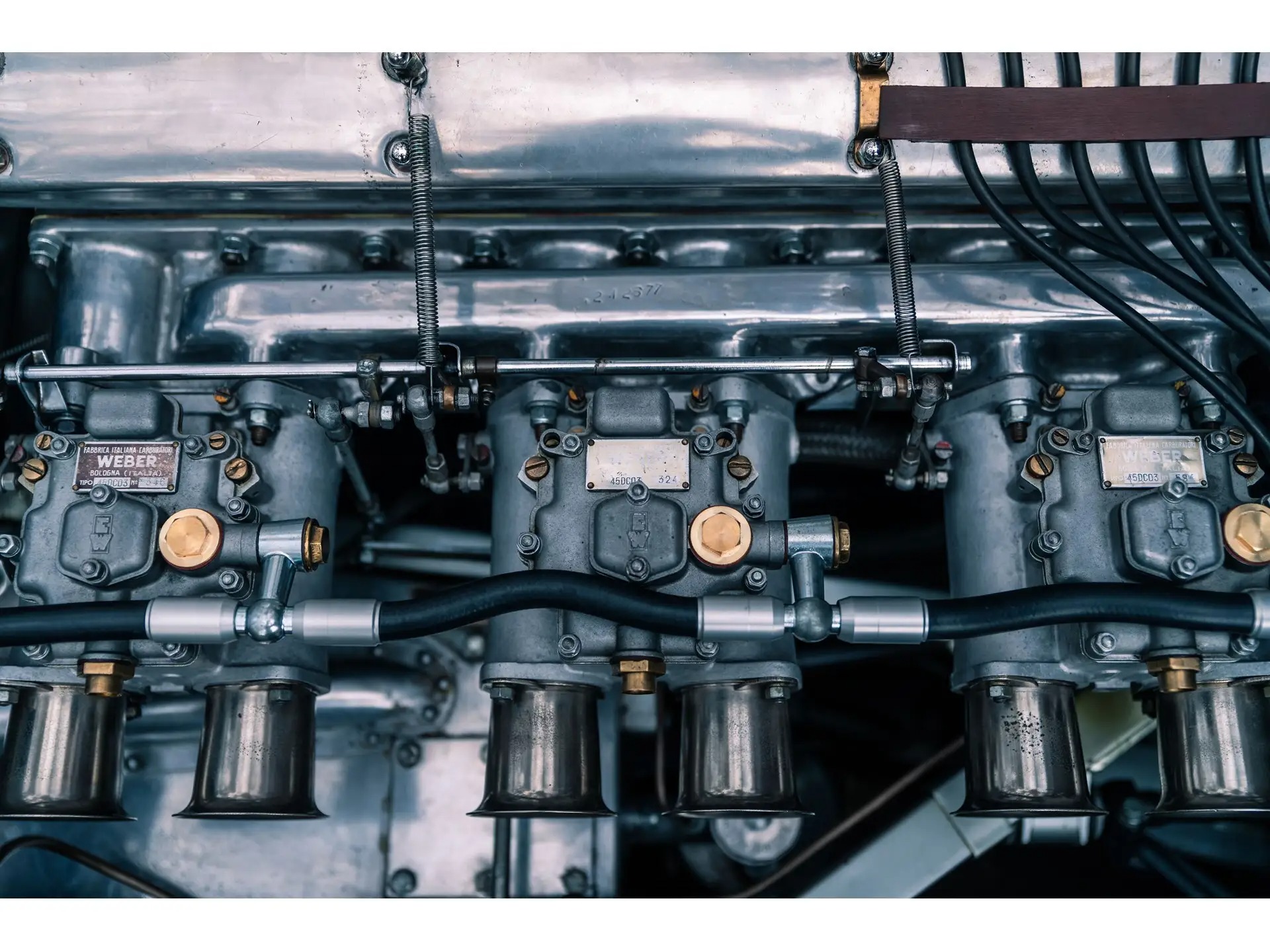 جاكوار XKSS 707 موديل 1957 بتاريخ فريد قد تباع بأكثر من 12 مليون دولار في مزاد أمريكي جاكوار XKSS 707 موديل 1957 بتاريخ فريد قد تباع بأكثر من 12 مليون دولار في مزاد أمريكي 22