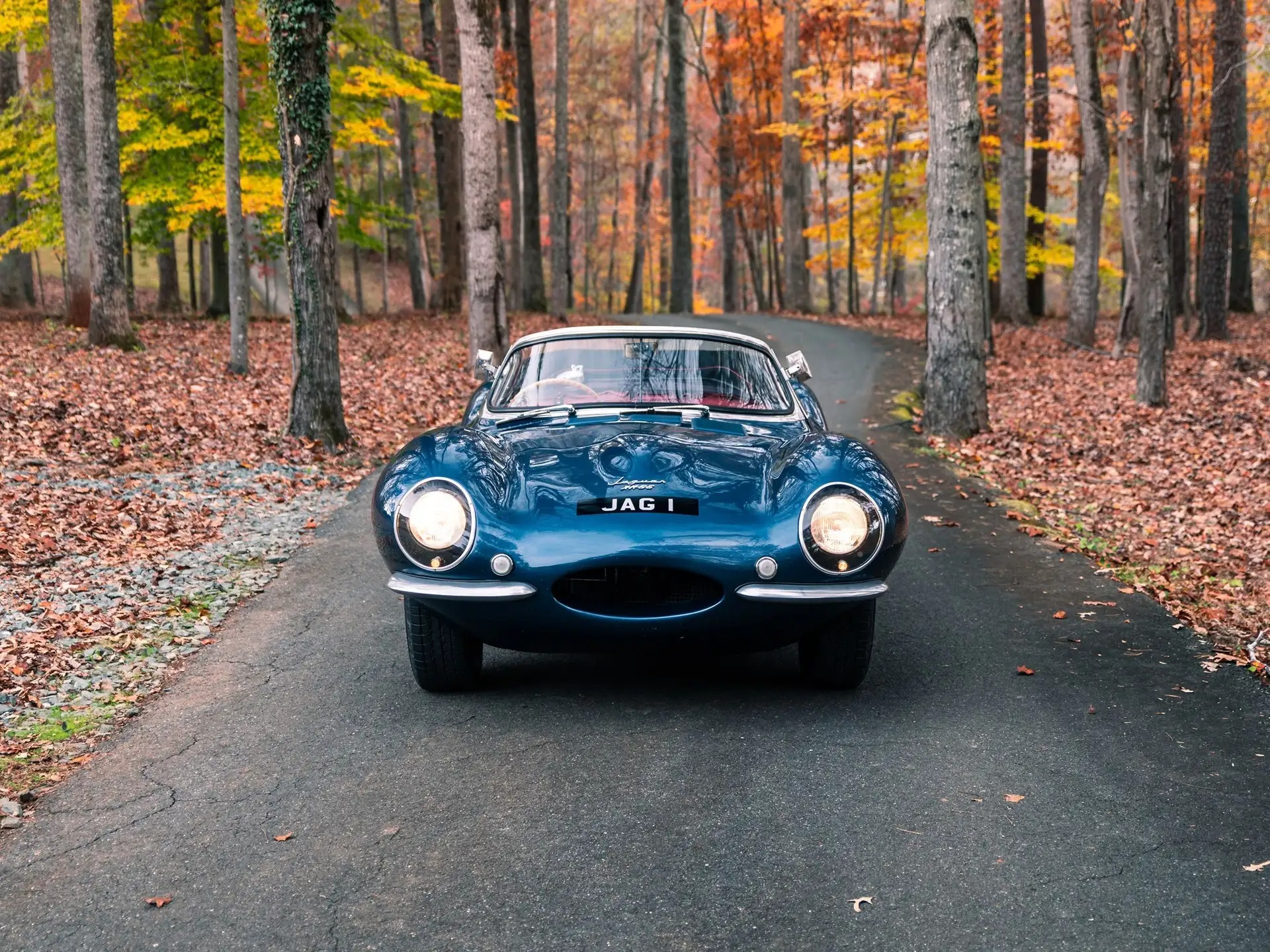 جاكوار XKSS 707 موديل 1957 بتاريخ فريد قد تباع بأكثر من 12 مليون دولار في مزاد أمريكي جاكوار XKSS 707 موديل 1957 بتاريخ فريد قد تباع بأكثر من 12 مليون دولار في مزاد أمريكي 9