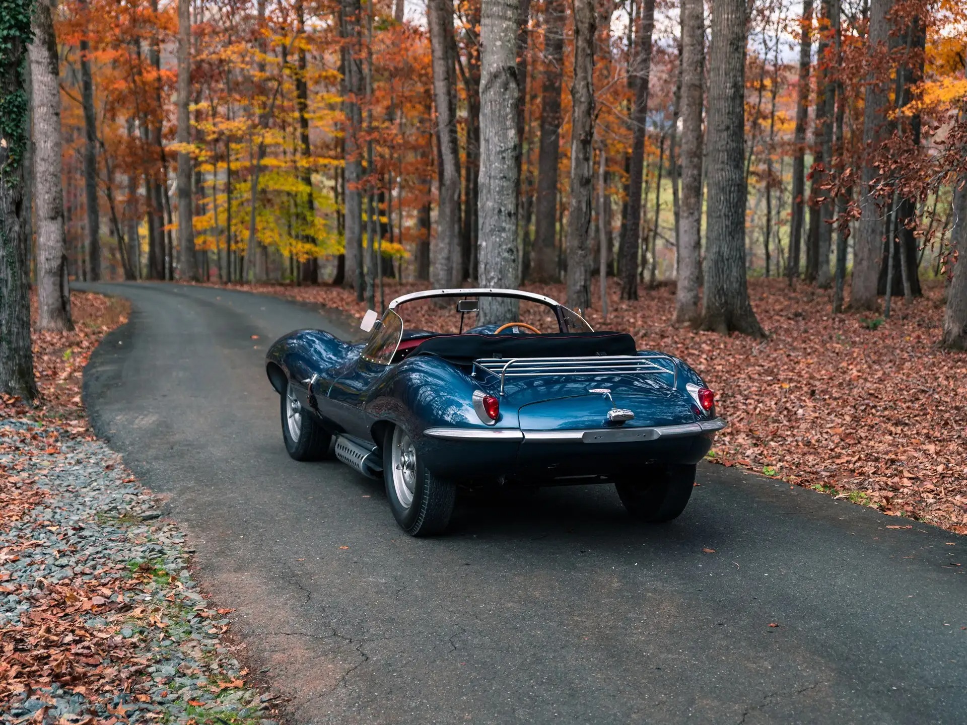 جاكوار XKSS 707 موديل 1957 بتاريخ فريد قد تباع بأكثر من 12 مليون دولار في مزاد أمريكي جاكوار XKSS 707 موديل 1957 بتاريخ فريد قد تباع بأكثر من 12 مليون دولار في مزاد أمريكي 8