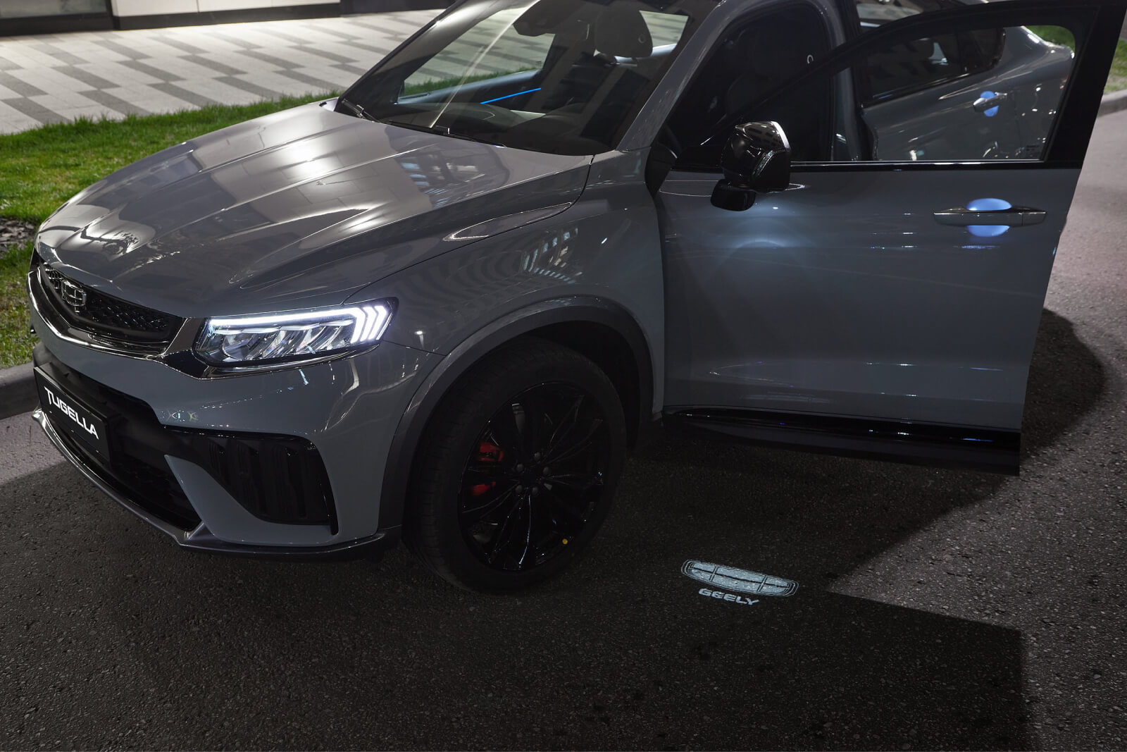 جيلي-توجيلا-2023-فيس-ليفت-المربع-نت-4