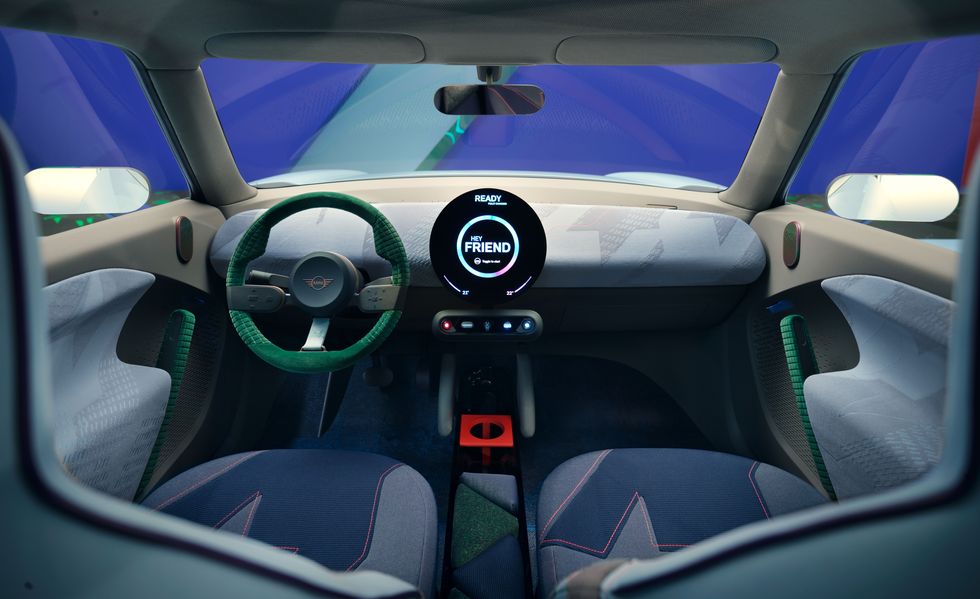 سيارة ميني كونسبت ايس مان.. كيف قد يبدو تصميم سيارة ميني في المستقبل سيارة ميني كونسبت ايس مان.. كيف قد يبدو تصميم سيارة ميني في المستقبل 12