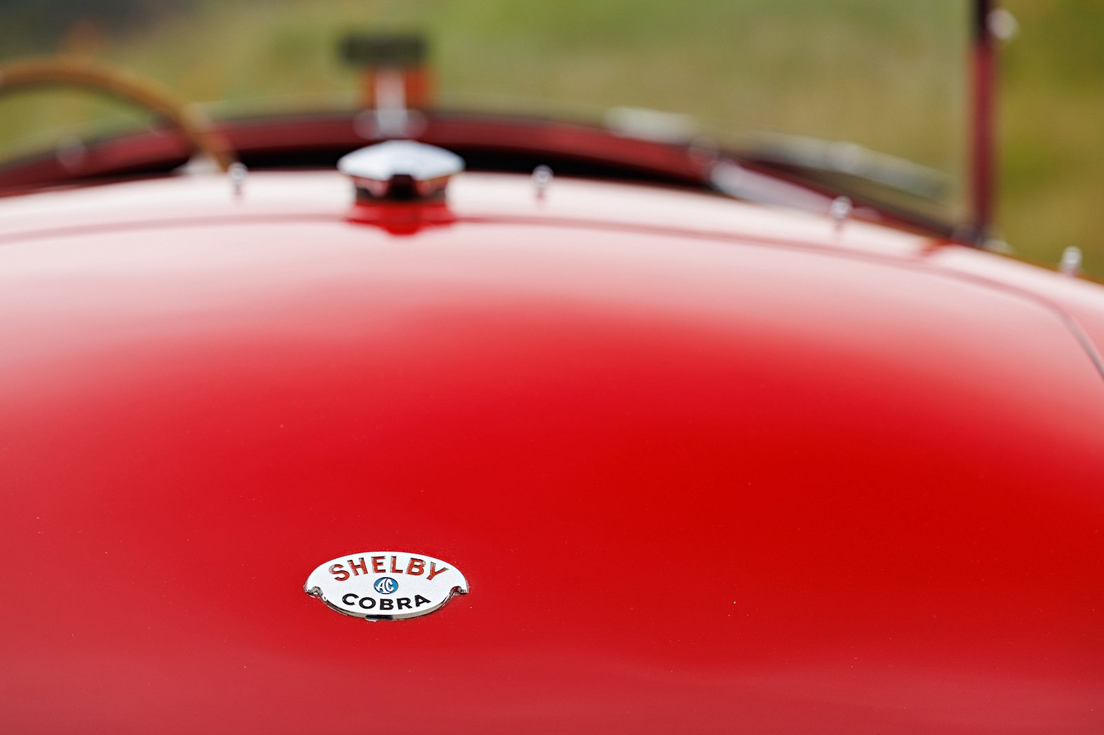 شيلبي كوبرا 260 موديل 1962 من المتوقع أن تجلب نحو 2.5 مليون دولار في مزاد فما هي الأسباب؟ شيلبي كوبرا 260 موديل 1962 من المتوقع أن تجلب نحو 2.5 مليون دولار في مزاد فما هي الأسباب؟ 2