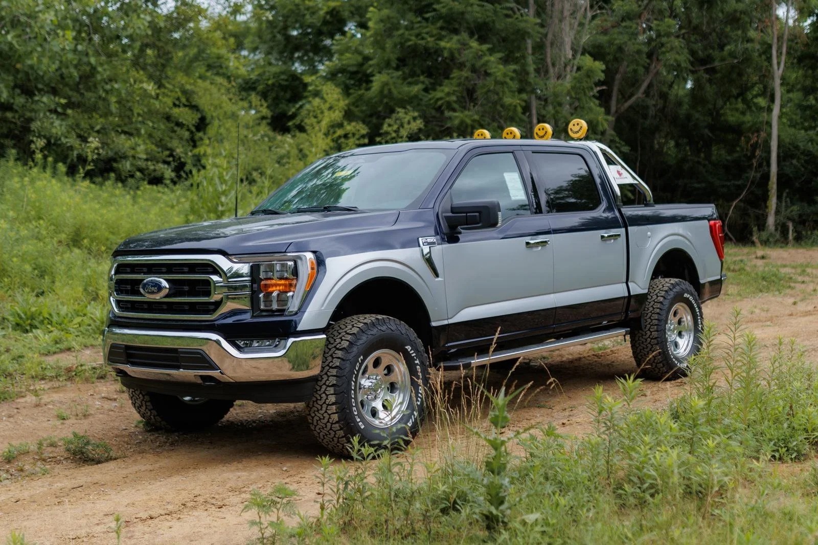 فورد F-150 تحصل على حزمة تعديلات كلاسيكية بقوة تصل إلى 700 حصان فورد F-150 تحصل على حزمة تعديلات كلاسيكية بقوة تصل إلى 700 حصان 8