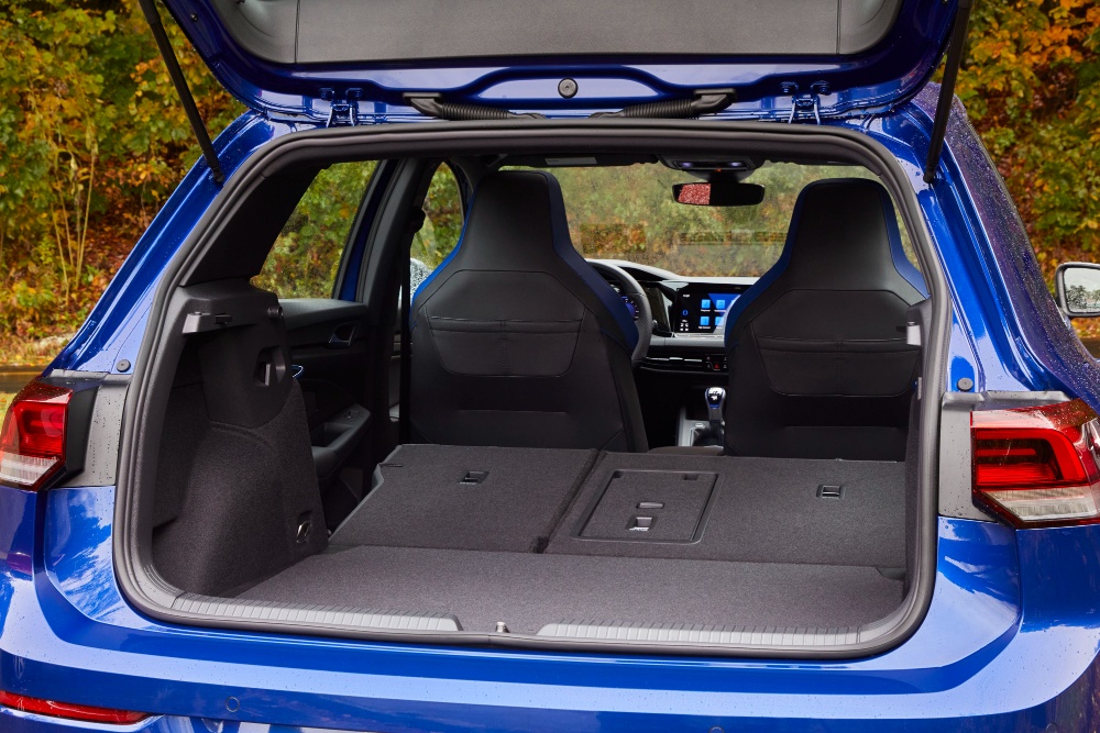 فولكس-واجن-جولف-r-2023-المربع-نت-27