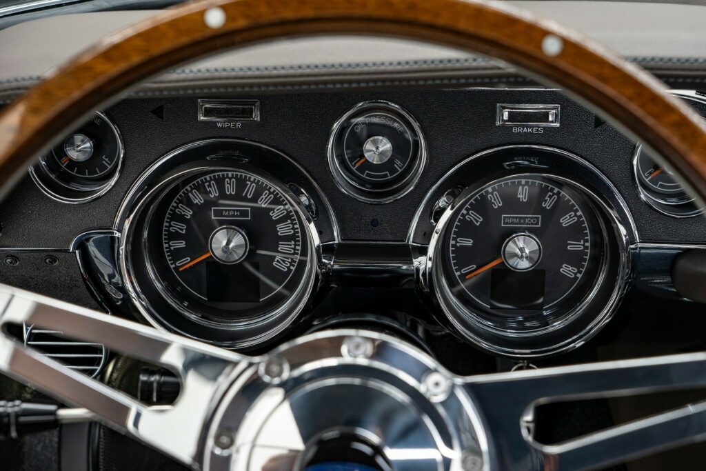 فورد موستنج فاست باك الأسطورية تعود للحياة بعد تجديدات عصرية بسعر 1.1 مليون ريال فورد موستنج فاست باك الأسطورية تعود للحياة بعد تجديدات عصرية بسعر 1.1 مليون ريال 9