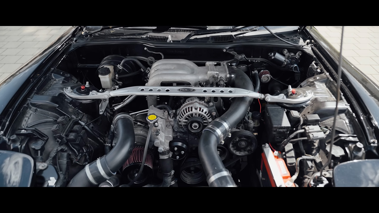 إدارة مضمار نوربورغرينغ تحظر سيارة مازدا RX7 معدلة بسبب صوتها المرتفع مازدا RX7