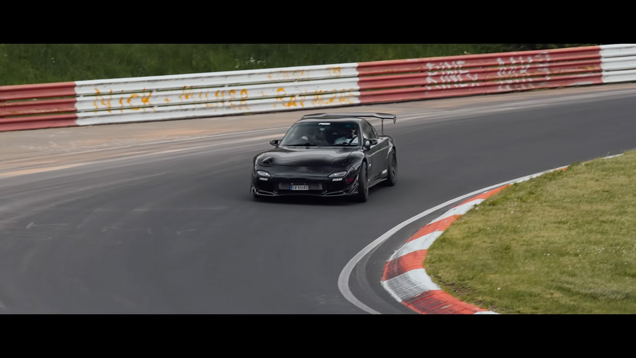 إدارة مضمار نوربورغرينغ تحظر سيارة مازدا RX7 معدلة بسبب صوتها المرتفع إدارة مضمار نوربورغرينغ تحظر سيارة مازدا RX7 معدلة بسبب صوتها المرتفع 9