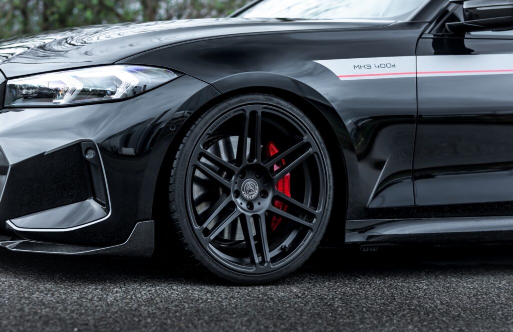 بي ام دبليو الفئة الثالثة تحصل على تعديلات رياضية ومحرك أقوى من مانهارت الألمانية بي ام دبليو الفئة الثالثة تحصل على تعديلات رياضية ومحرك أقوى من مانهارت الألمانية 7