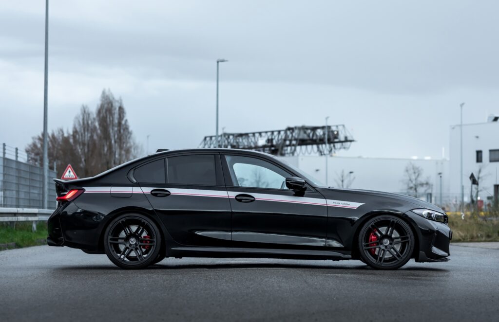 بي ام دبليو الفئة الثالثة تحصل على تعديلات رياضية ومحرك أقوى من مانهارت الألمانية بي ام دبليو الفئة الثالثة تحصل على تعديلات رياضية ومحرك أقوى من مانهارت الألمانية 5