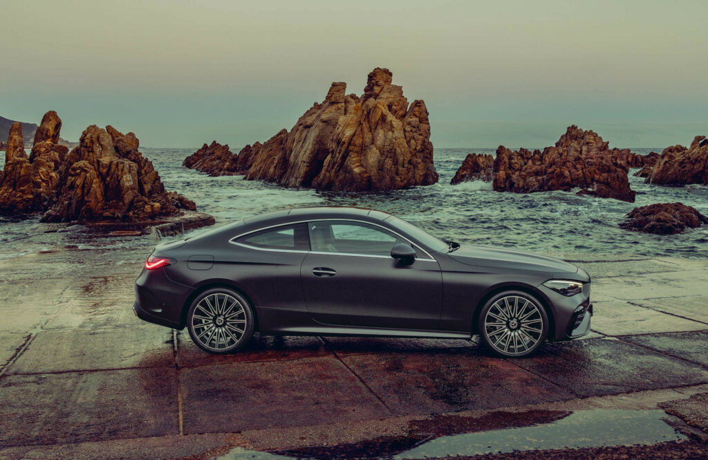 مرسيدس CLE موديل 2024 الجديدة كلياً تنكشف رسمياً بقوة تصل إلى 381 حصان مرسيدس CLE موديل 2024 الجديدة كلياً تنكشف رسمياً بقوة تصل إلى 381 حصان 15