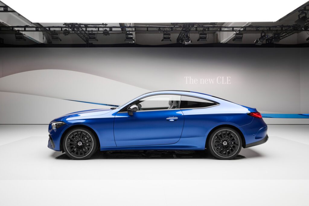 مرسيدس CLE موديل 2024 الجديدة كلياً تنكشف رسمياً بقوة تصل إلى 381 حصان مرسيدس CLE موديل 2024 الجديدة كلياً تنكشف رسمياً بقوة تصل إلى 381 حصان 2
