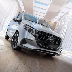 مرسيدس V-Class موديل 2024 ينطلق رسمياً بخارجية محدثة وداخلية أفخم 4