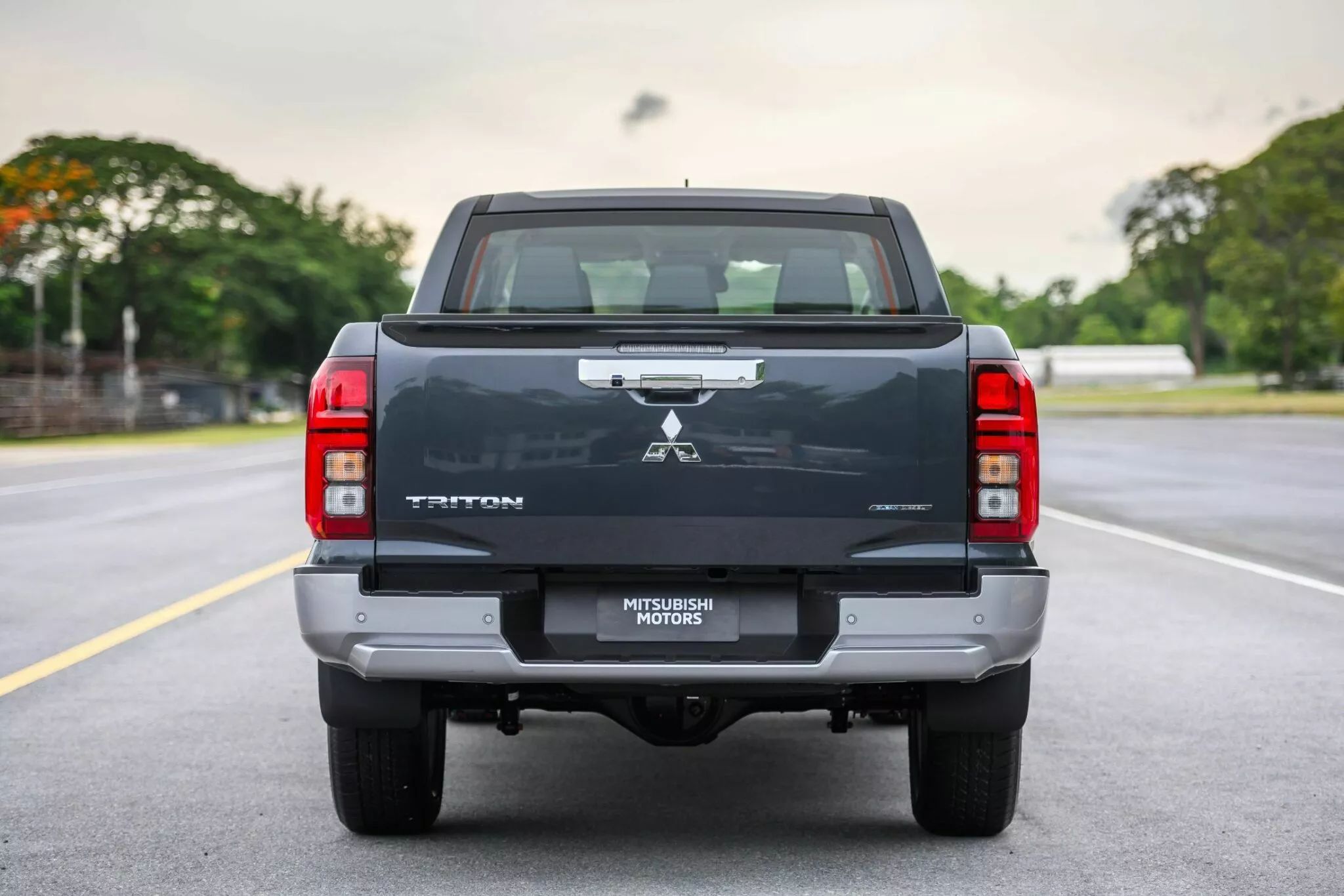 ميتسوبيشي L200 الجيل السادس الجديد ينطلق رسمياً بمحرك أقوى وخارجية صندوقية جاهزة للدروب الوعرة 21