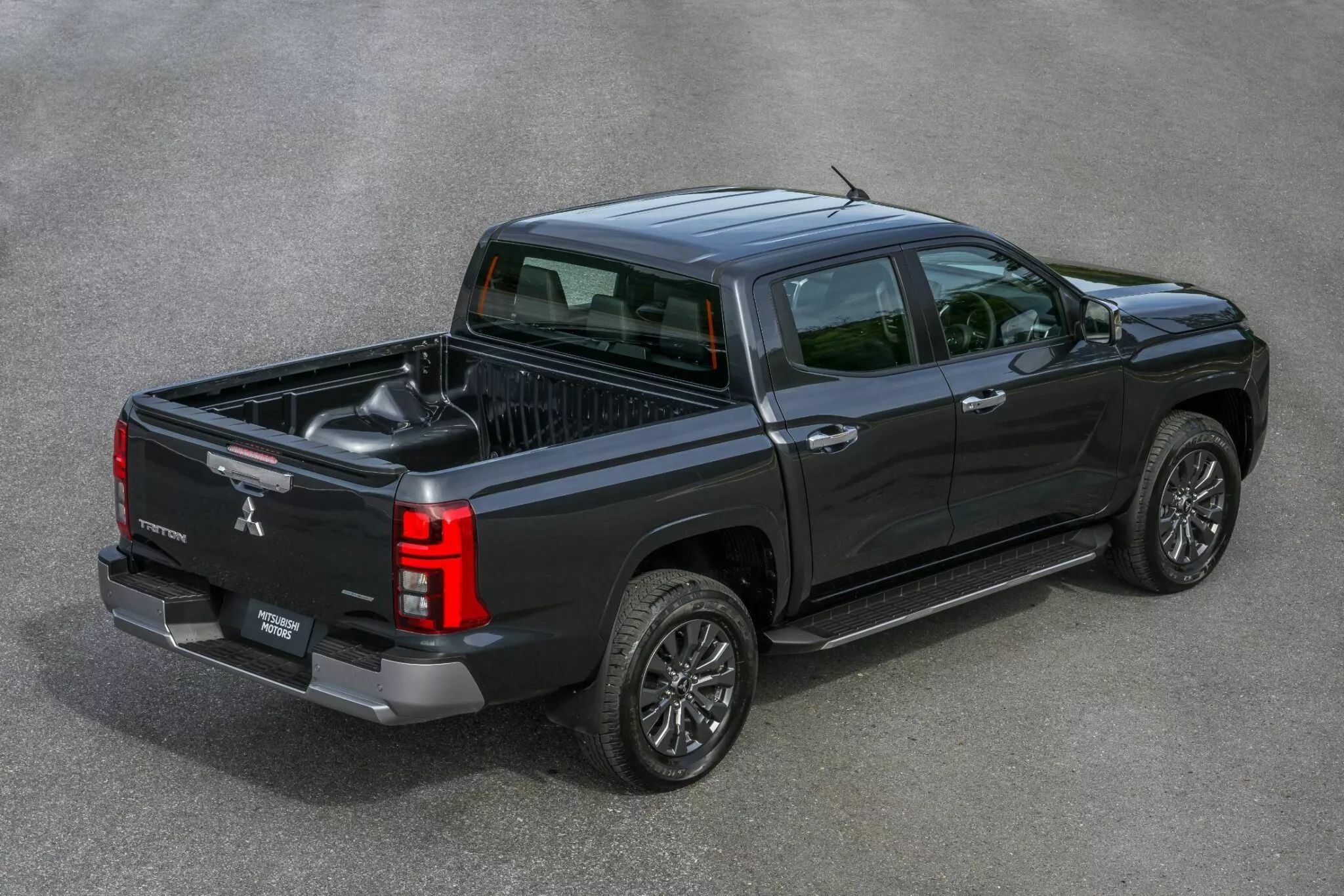 ميتسوبيشي L200 الجيل السادس الجديد ينطلق رسمياً بمحرك أقوى وخارجية صندوقية جاهزة للدروب الوعرة 23