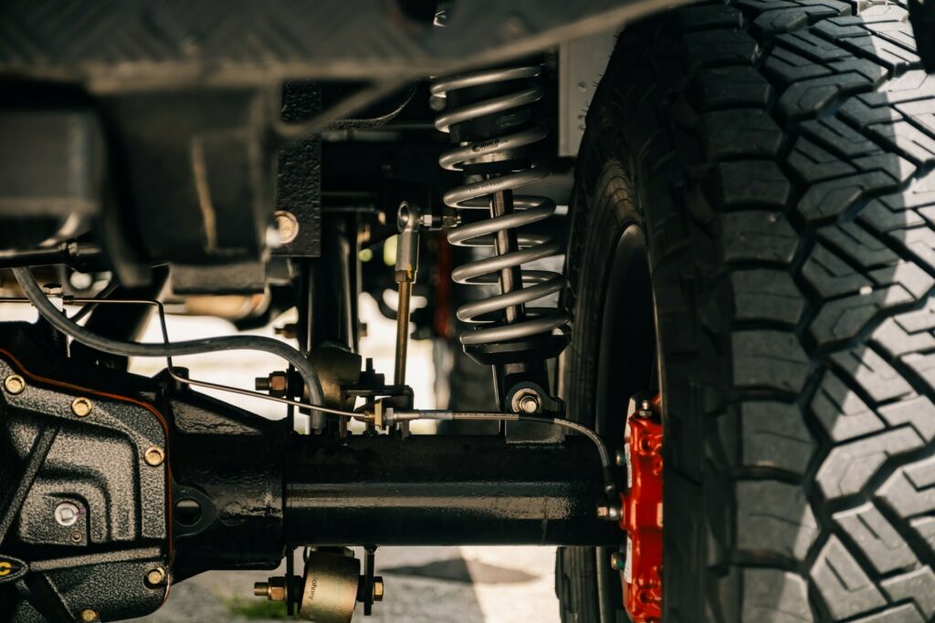 شاحنة لاندروفر ديفندر كلاسيكية تحصل على عملية تجديد رائعة من شركة هيمالايا الأمريكية شاحنة لاندروفر ديفندر كلاسيكية تحصل على عملية تجديد رائعة من شركة هيمالايا الأمريكية 5