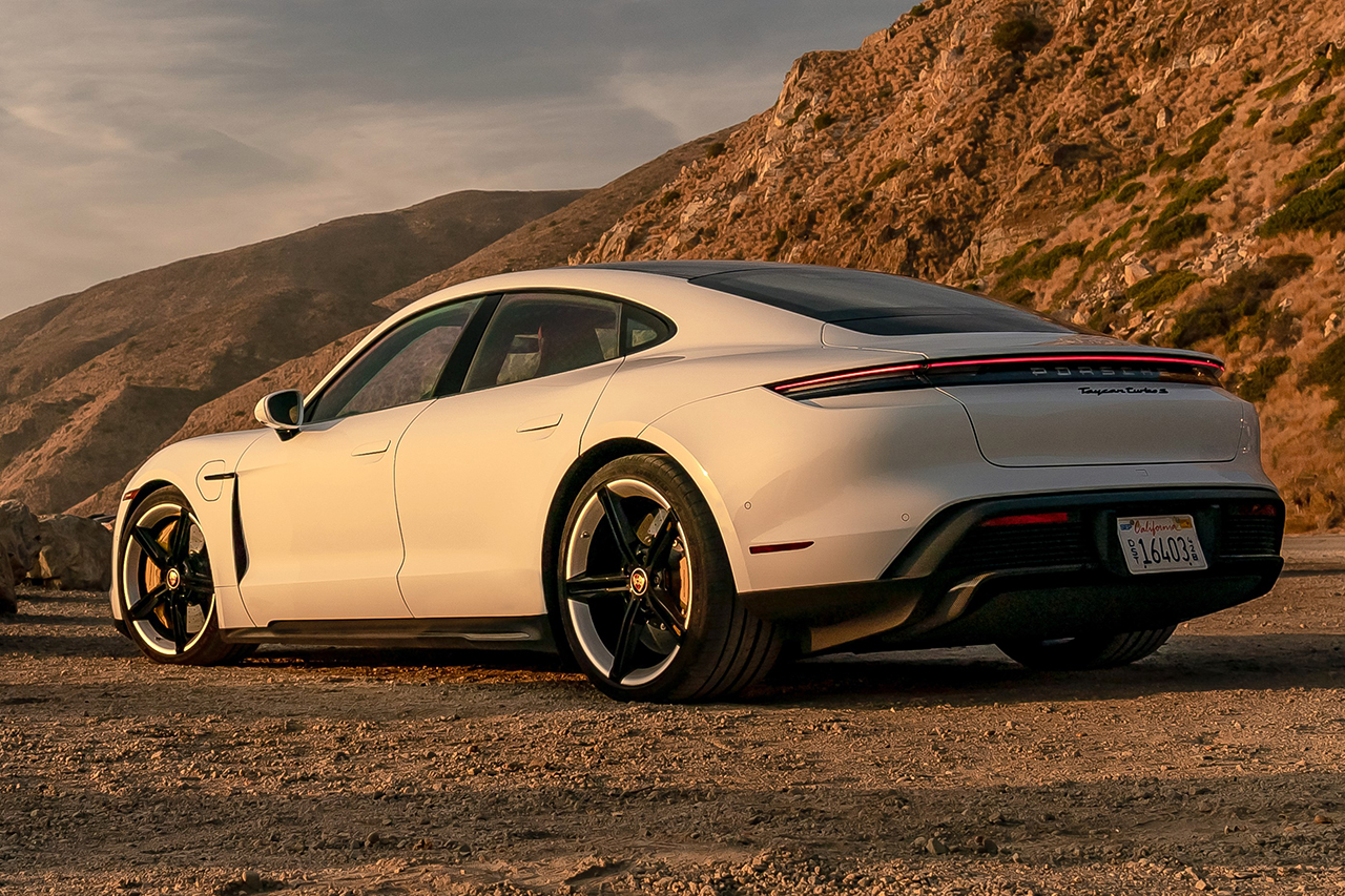 هذه 10 من أسرع السيارات الكهربائية في العالم من حيث التسارع في عام 2023 هذه 10 من أسرع السيارات الكهربائية في العالم من حيث التسارع في عام 2023 10