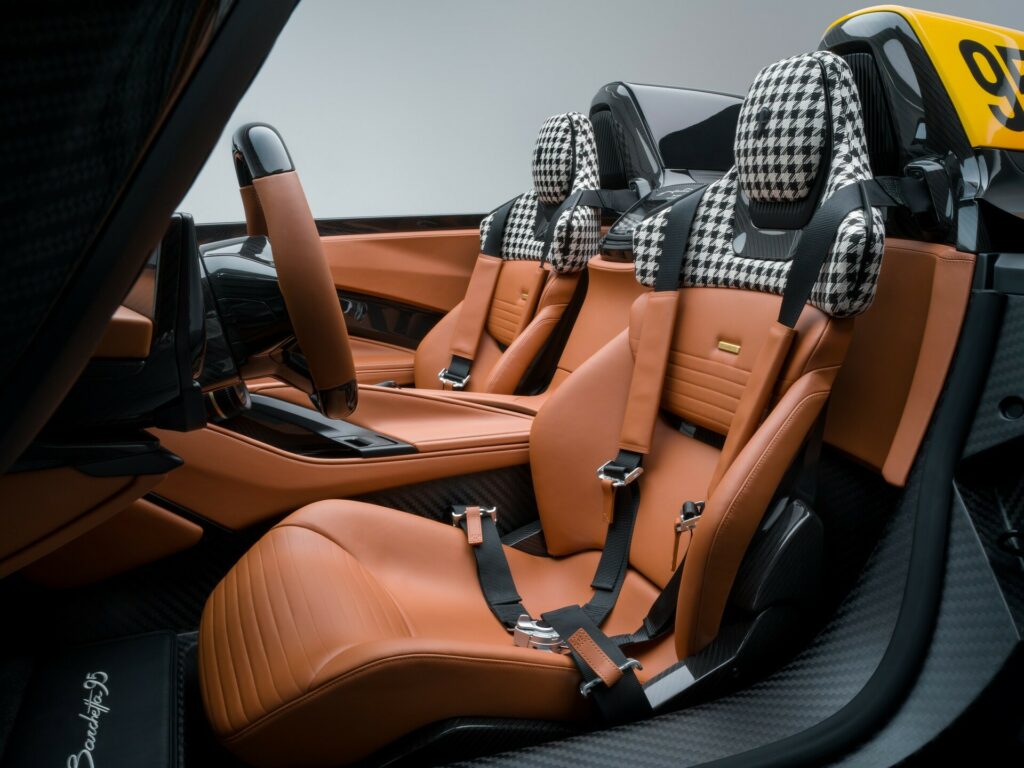 بينينفارينا تدشن B95 الكهربائية بقوة 1,900 حصان وسعر يبدأ من 4.4 مليون يورو! بينينفارينا تدشن B95 الكهربائية بقوة 1,900 حصان وسعر يبدأ من 4.4 مليون يورو! 4