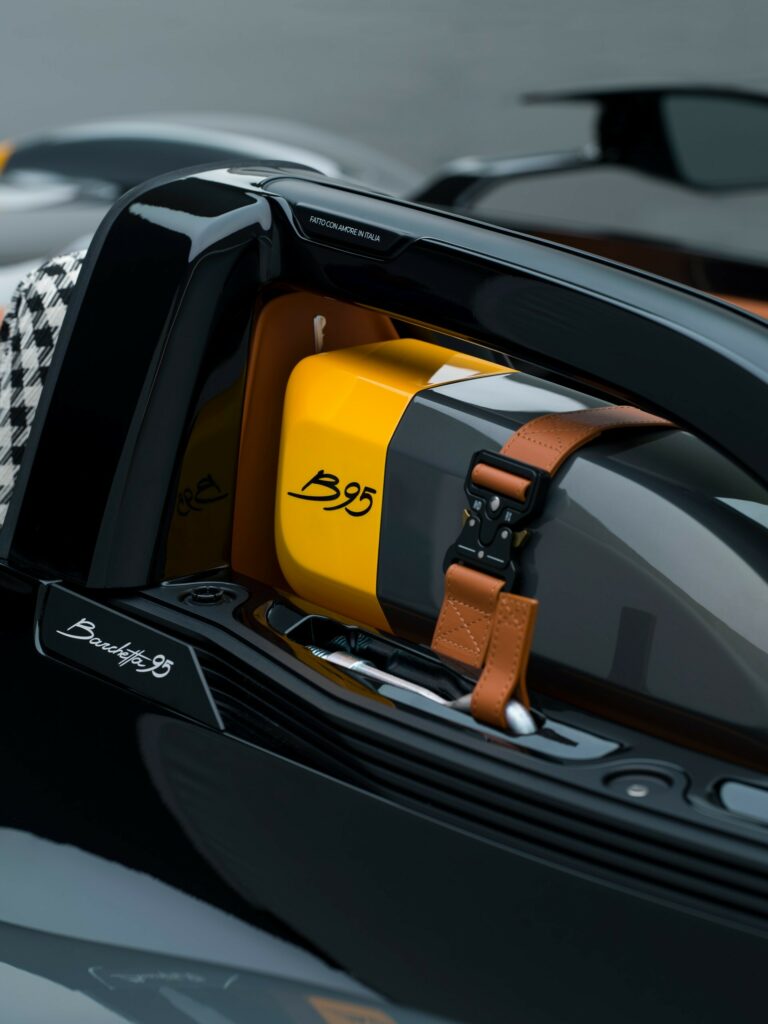 بينينفارينا تدشن B95 الكهربائية بقوة 1,900 حصان وسعر يبدأ من 4.4 مليون يورو! بينينفارينا تدشن B95 الكهربائية بقوة 1,900 حصان وسعر يبدأ من 4.4 مليون يورو! 6